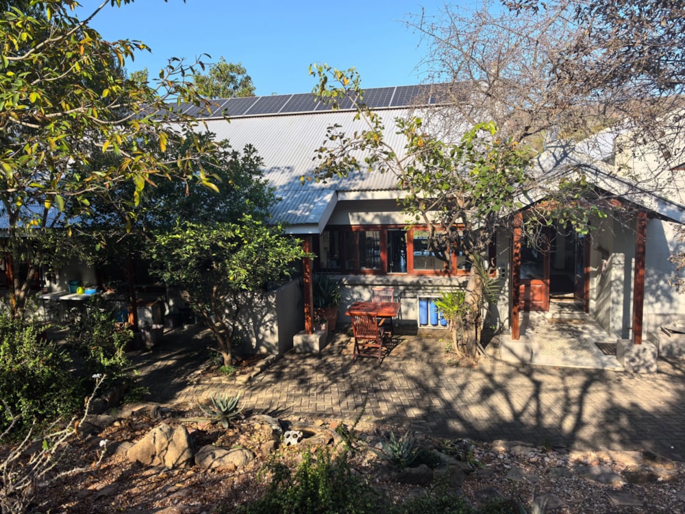 Security estate home for sale in Mbombela Rural (Nelspruit Rural) - 1NS1703992