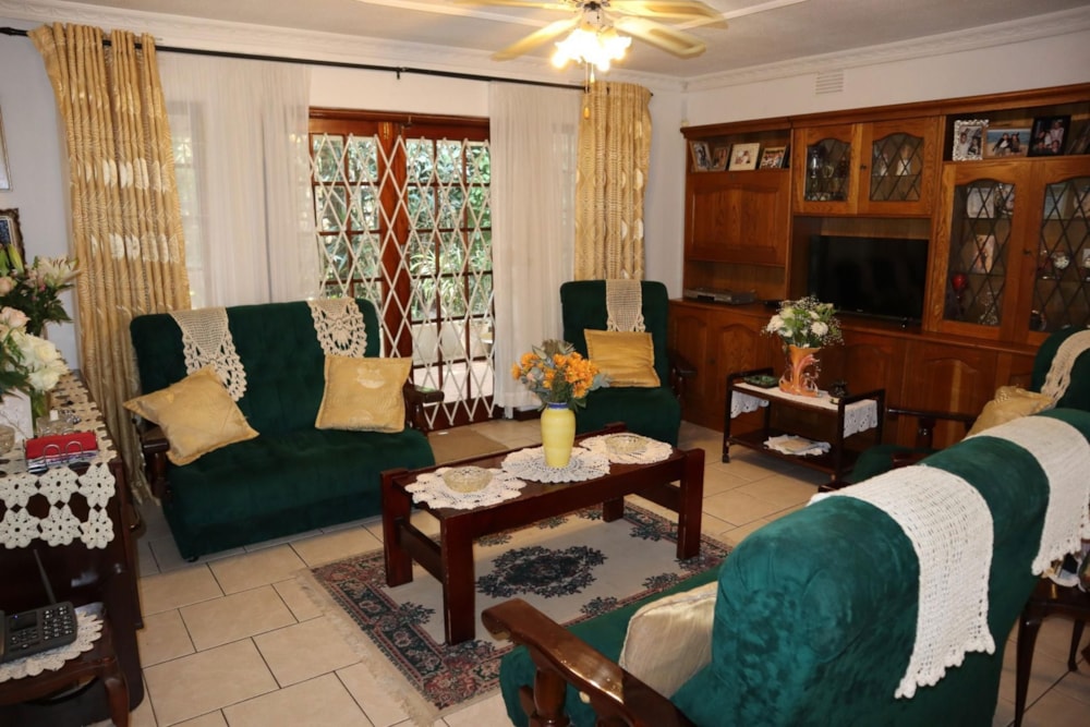 House for sale in Manors - 1WP1704013