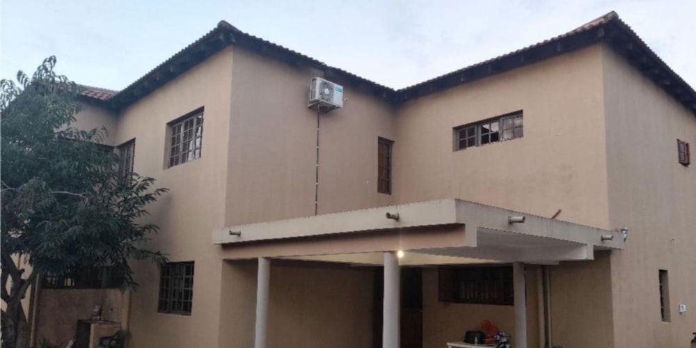 House for sale in Matola, Mozambique - 3MQ1704025