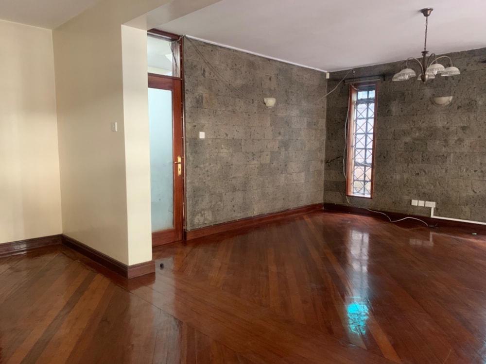 Townhouse let in Kilimani, Kenya - 3KE1704194 Townhouse let in Kilimani, Kenya - 3KE1704194