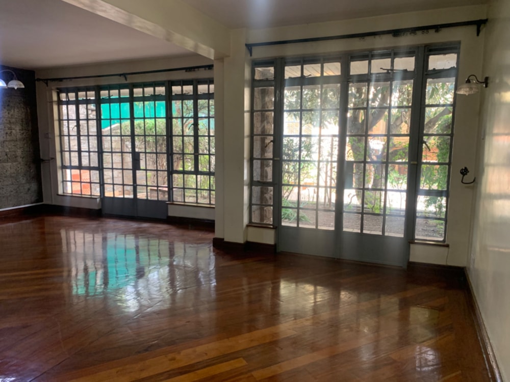 Townhouse let in Kilimani, Kenya - 3KE1704194 Townhouse let in Kilimani, Kenya - 3KE1704194