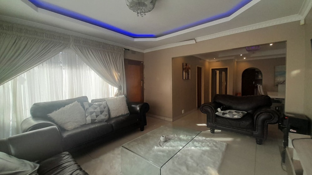 House for sale in Vanderbijlpark SE 6 - 1VT1704054