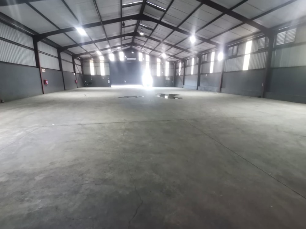 Commercial industrial property for sale in Phoenix, KwaZulu-Natal - 1DA1704074 Commercial industrial property for sale in Phoenix, KwaZulu-Natal - 1DA1704074