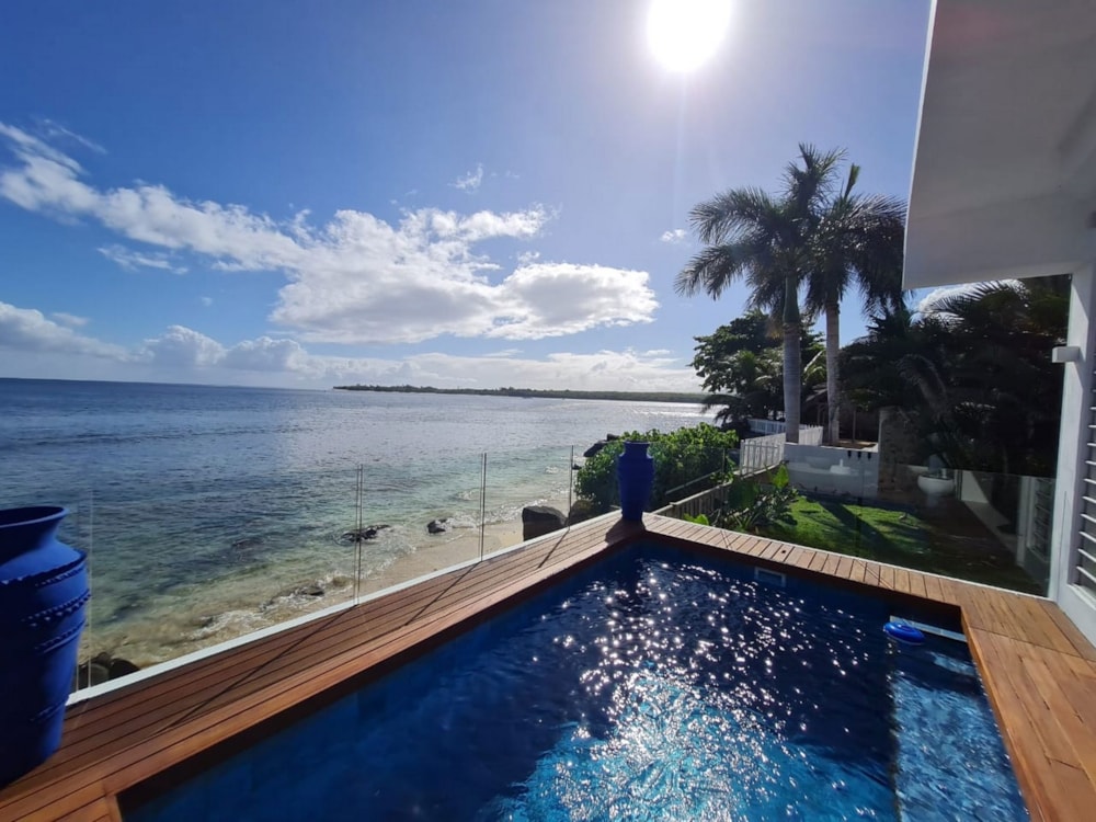 Beachfront villa to rent in Tamarin, Mauritius - MUR1704117 Beachfront villa to rent in Tamarin, Mauritius - MUR1704117