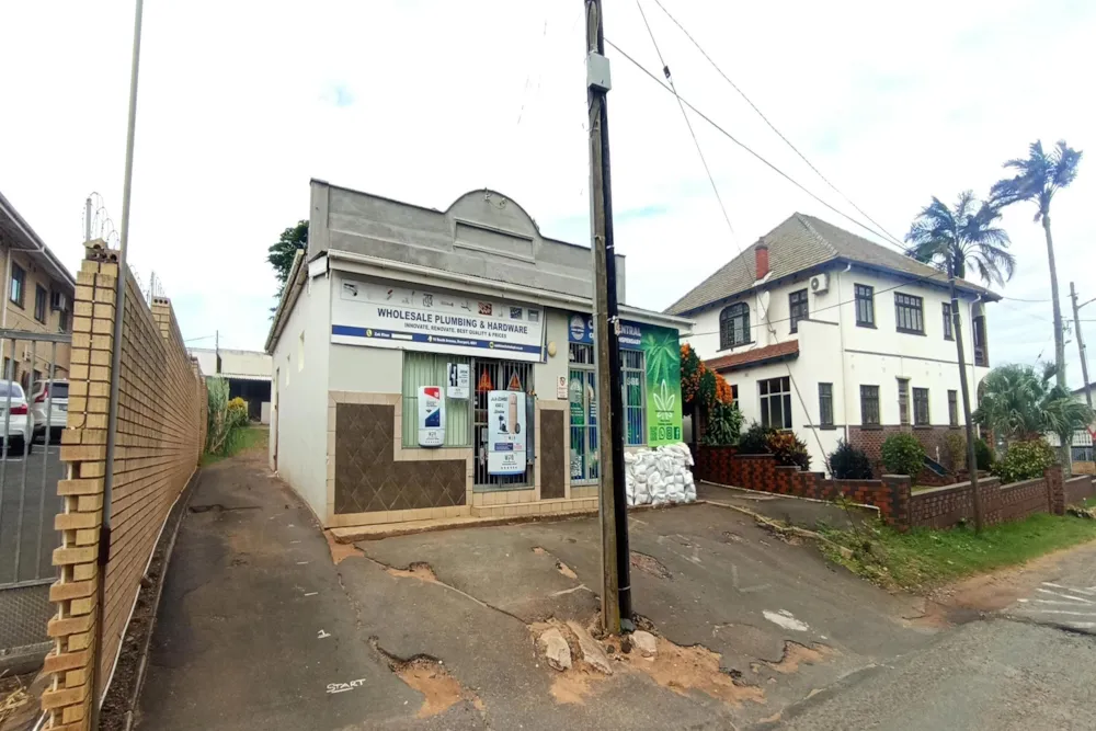 Commercial retail property for sale in Sydenham, Overport - 1WP1704157 Commercial retail property for sale in Sydenham, Overport - 1WP1704157