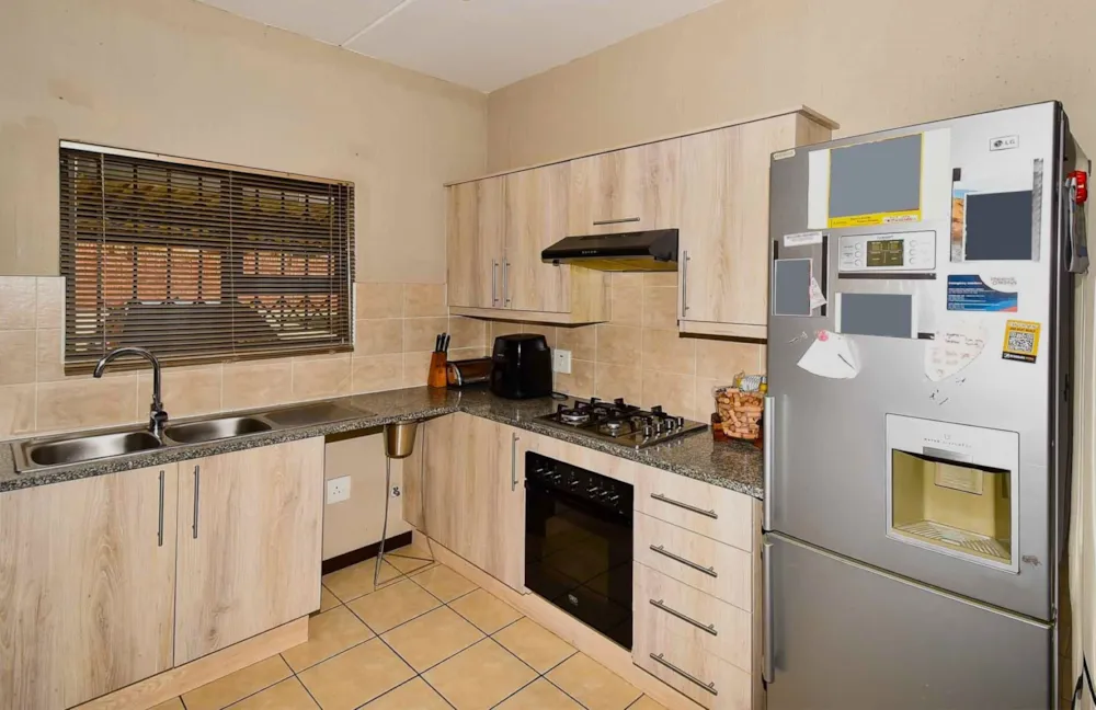 Apartment for sale in Wilgeheuwel - RAN1704158 Apartment for sale in Wilgeheuwel - RAN1704158