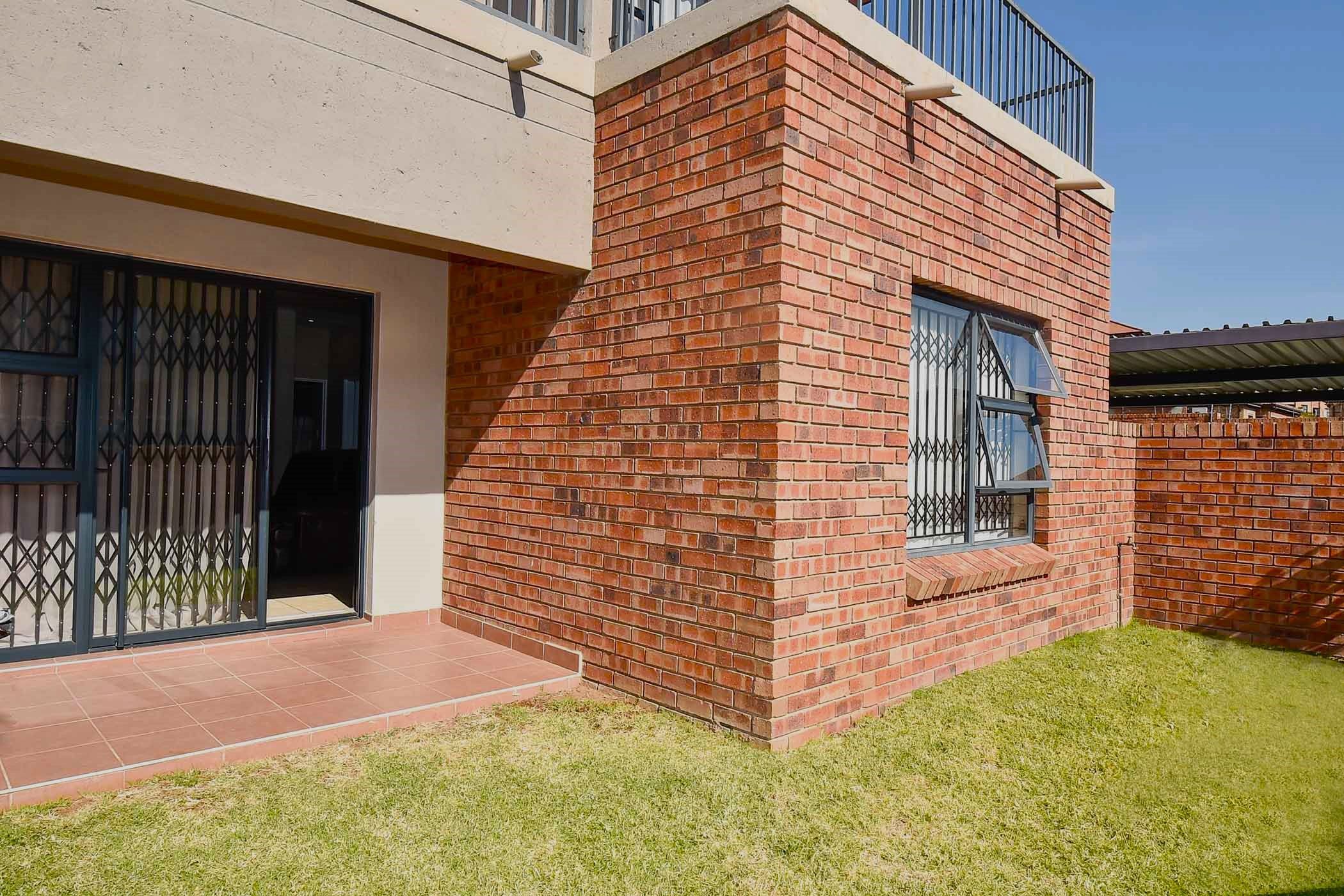 Apartment for sale in Wilgeheuwel - RAN1704158