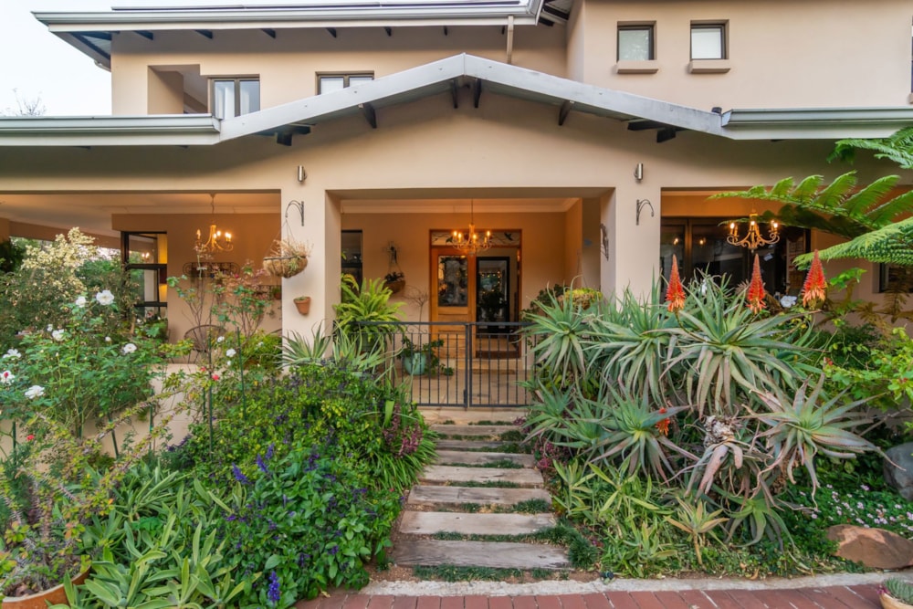 Security estate home sold in Featherbrooke Estate - 1KR1704319 Security estate home sold in Featherbrooke Estate - 1KR1704319