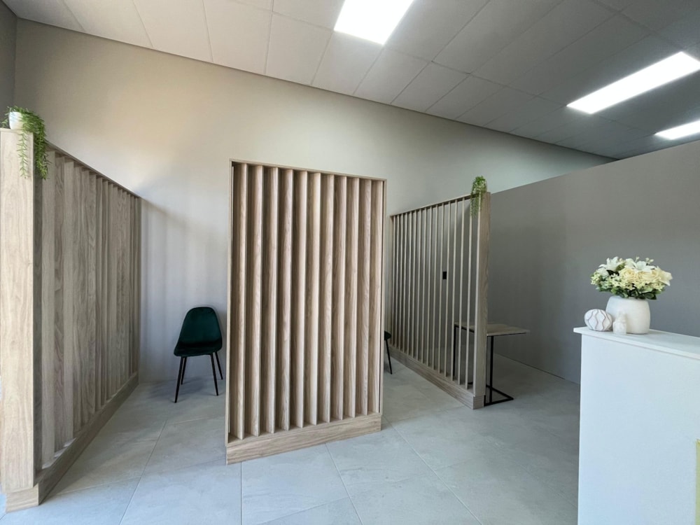 Commercial Building let in Hoedspruit - 1HS1704292 Commercial Building let in Hoedspruit - 1HS1704292