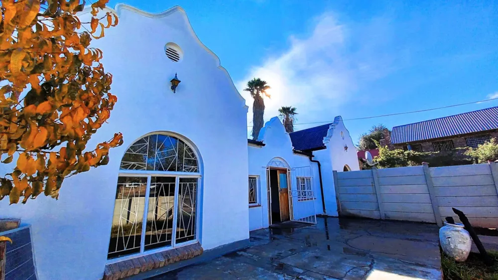 House for sale in Oudtshoorn North - 1OU1704381 House for sale in Oudtshoorn North - 1OU1704381