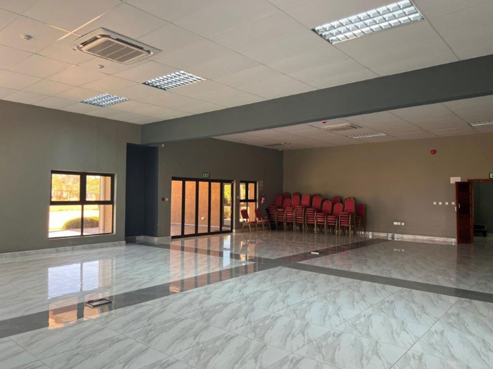 Commercial business for sale in Tlokweng, Botswana - 3BO1704320 Commercial business for sale in Tlokweng, Botswana - 3BO1704320