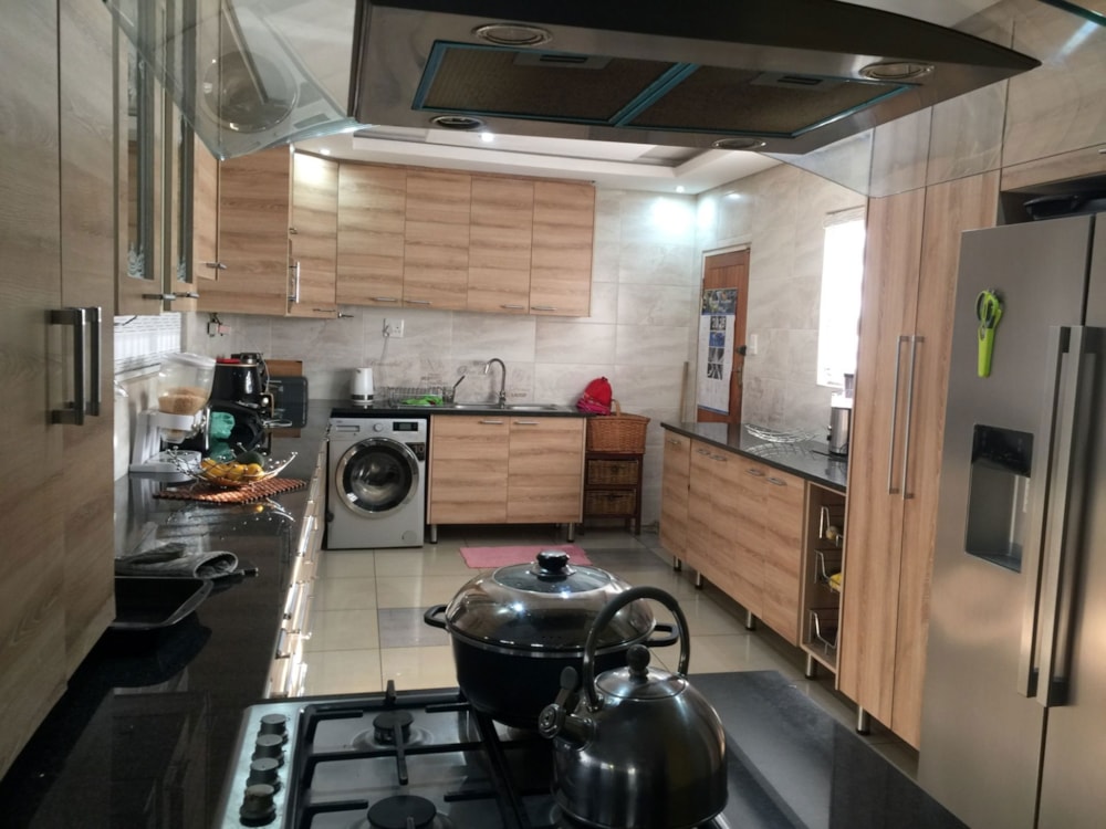 House for sale in Eastvale - 1SP1704837 House for sale in Eastvale - 1SP1704837