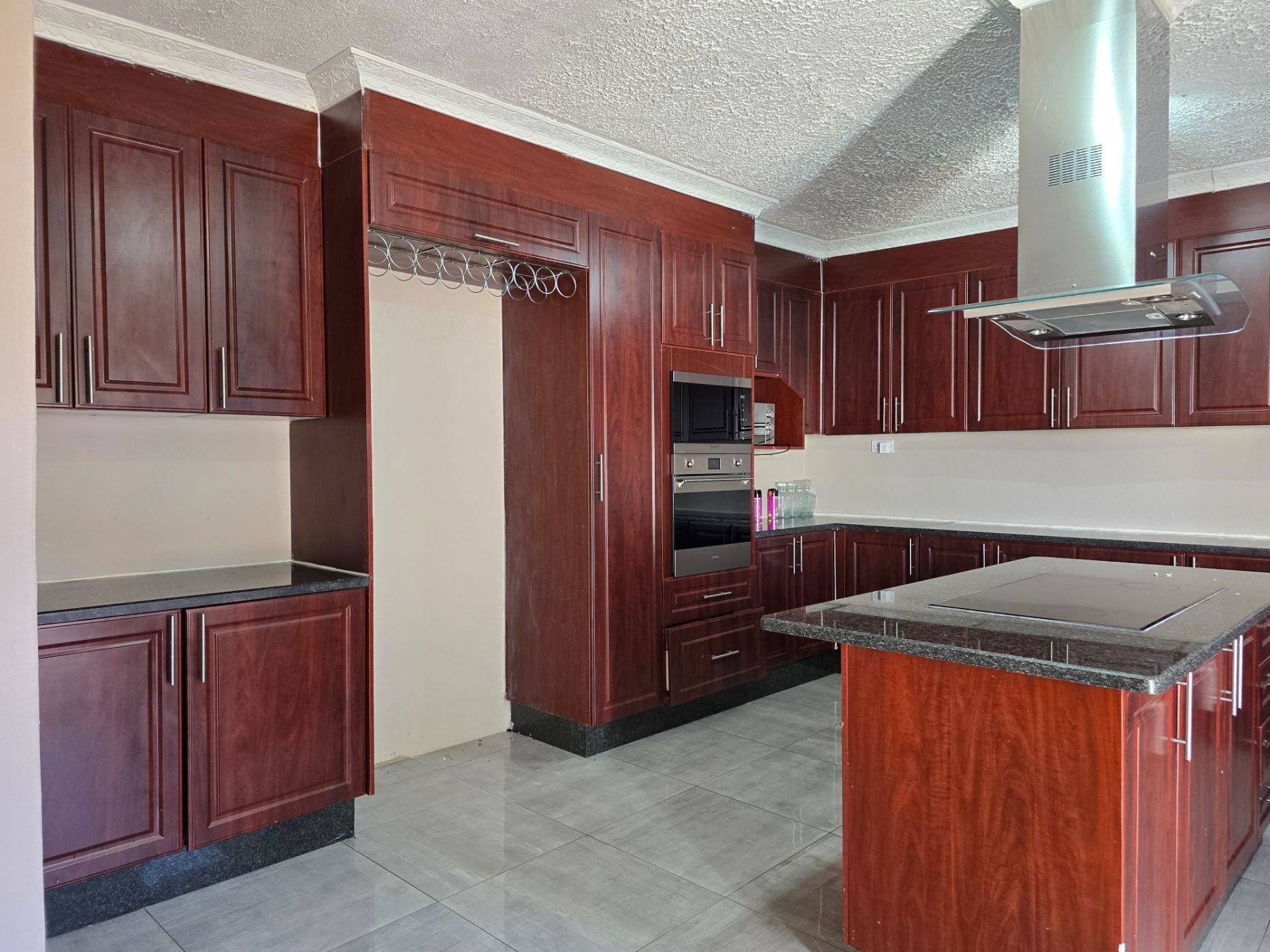 House for sale in Block 8, Botswana - 3BO1704334