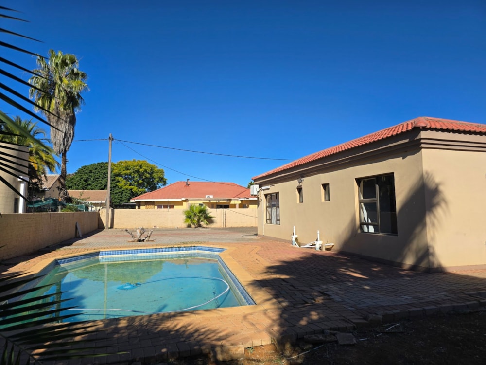 House for sale in Block 8, Botswana - 3BO1704334