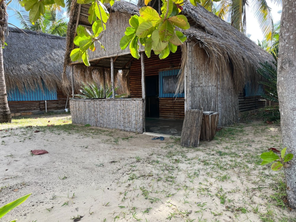 Beach resort for sale in Praia da Barra, Mozambique - 3MQ1704366