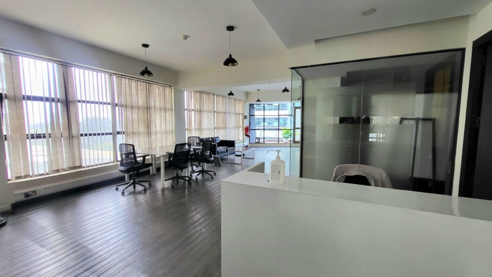 Commercial office for sale in Westlands, Kenya - 3KE1704378