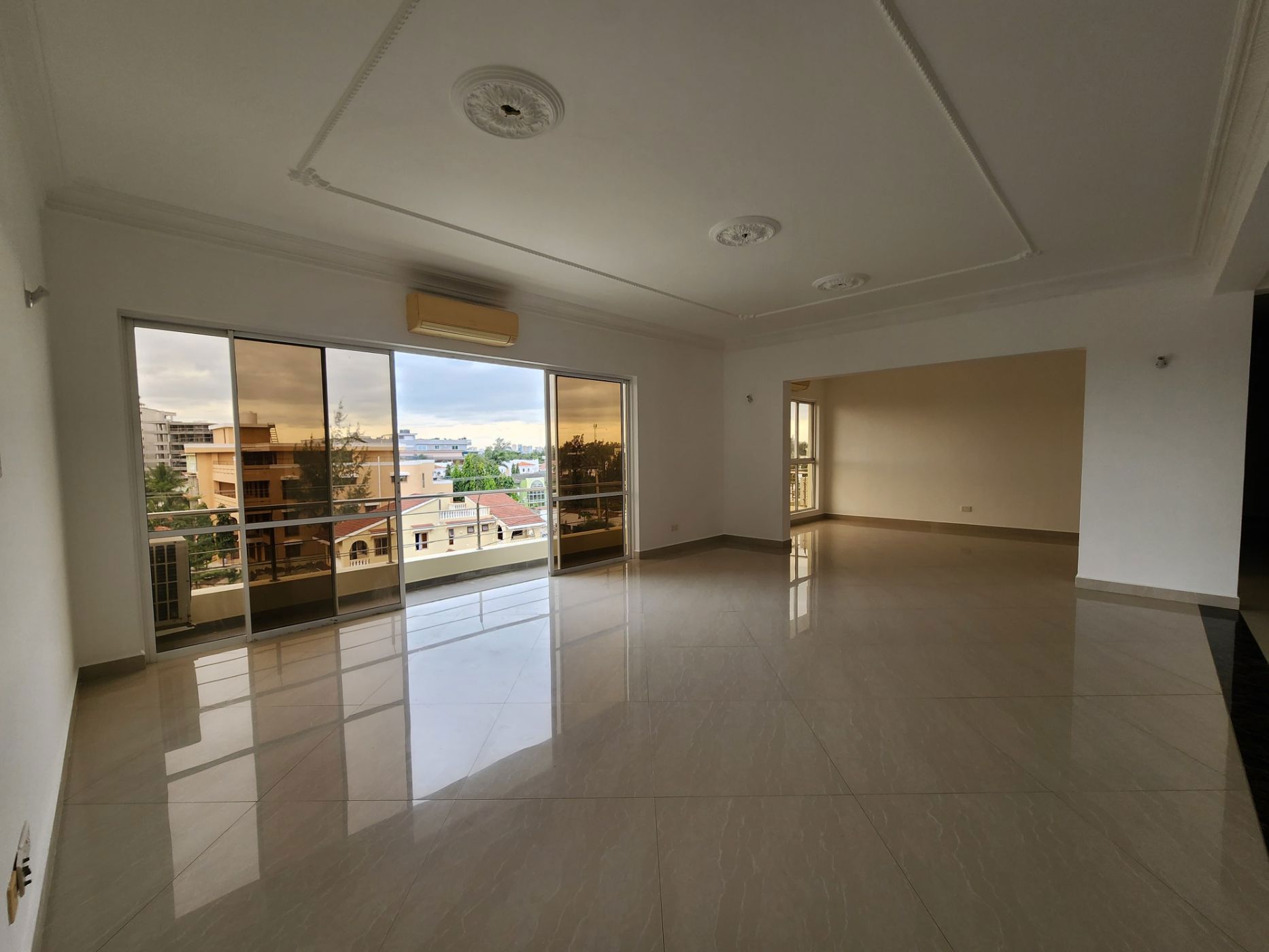 Apartment to rent in Mombasa, Coast, Kenya - 3KE1705451