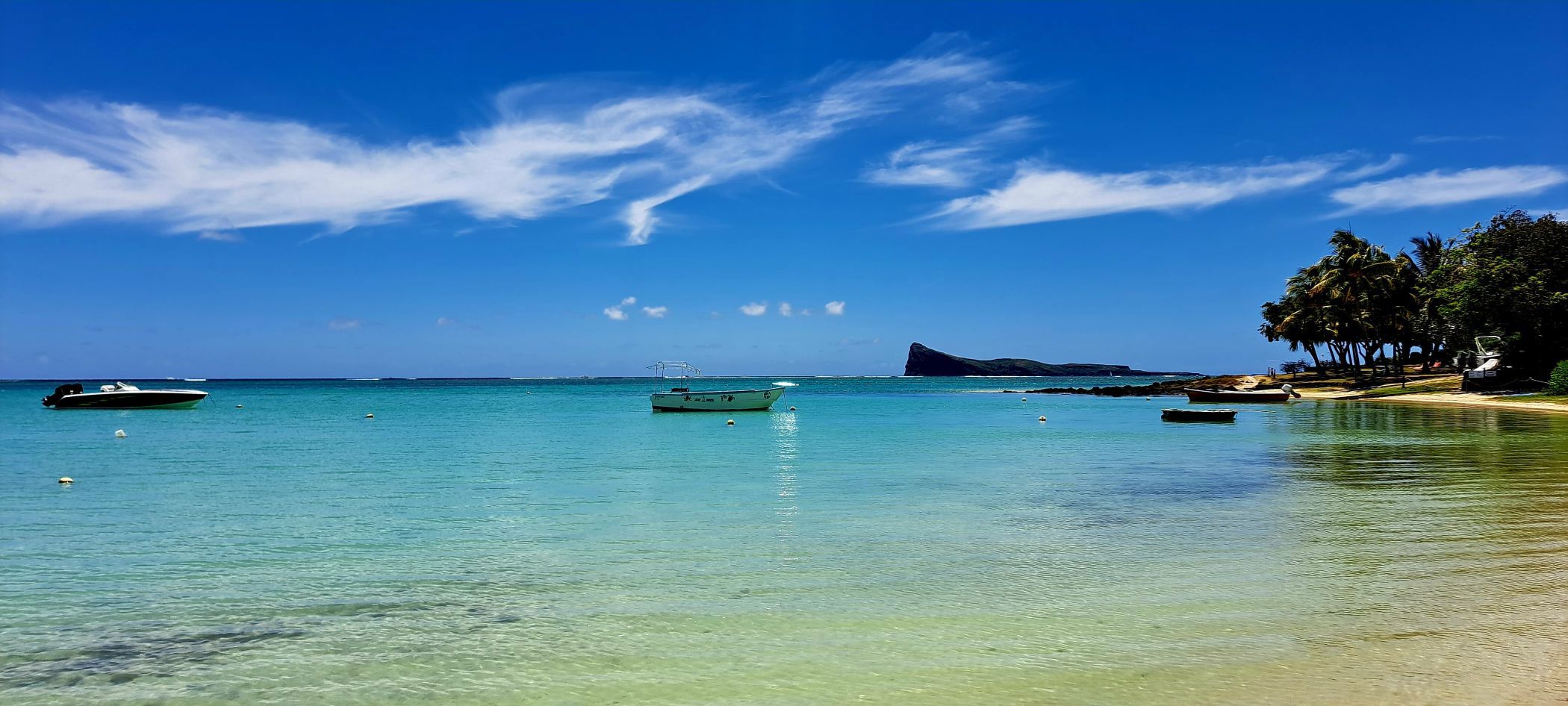 Apartment to rent in Pereybere, Mauritius - MPR1737110