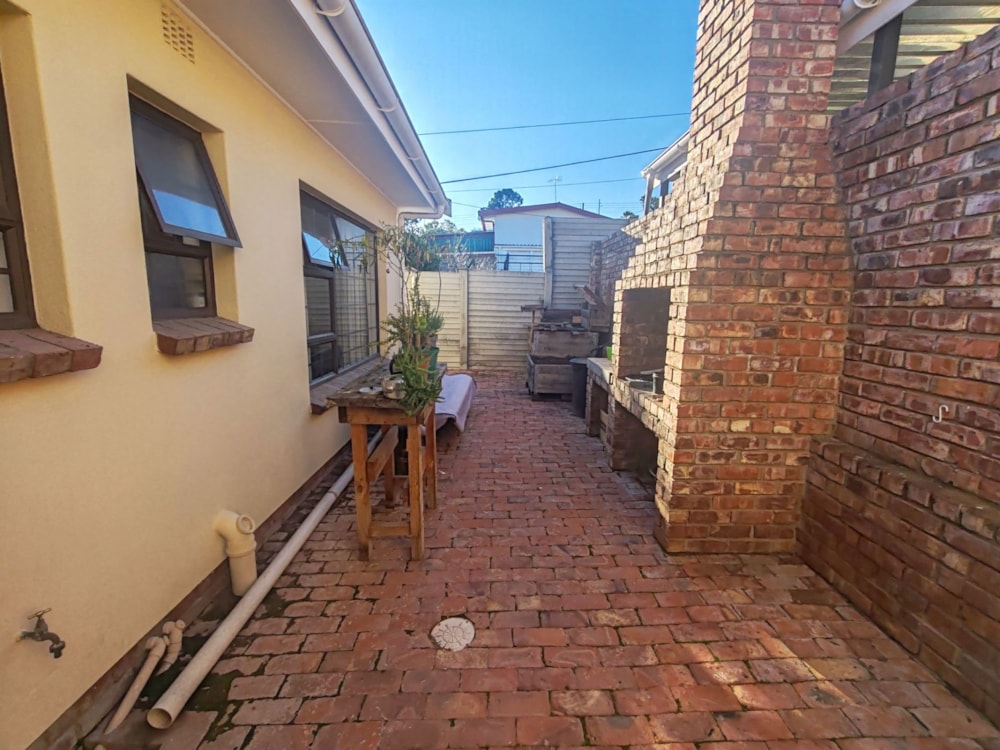 Townhouse for sale in Oudtshoorn Central - 1OU1704448 Townhouse for sale in Oudtshoorn Central - 1OU1704448