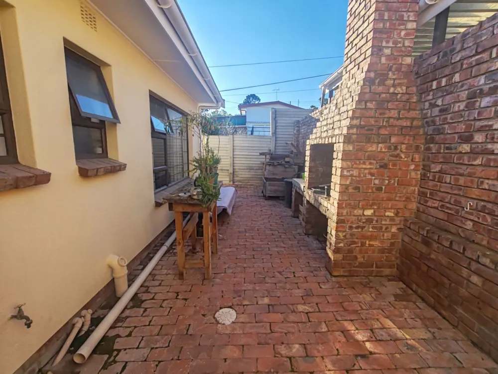 Townhouse sold in Oudtshoorn Central - 1OU1704448 Townhouse sold in Oudtshoorn Central - 1OU1704448