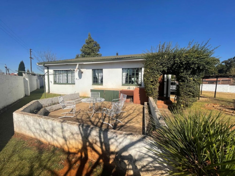 House sold in Belfast - 1DS1704478