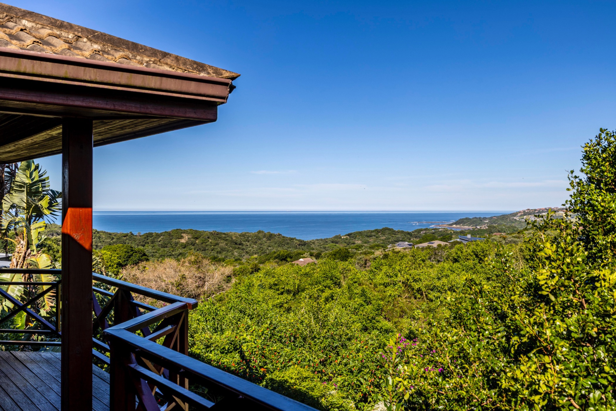 Double-storey house for sale in Cintsa - 1EZ1704458