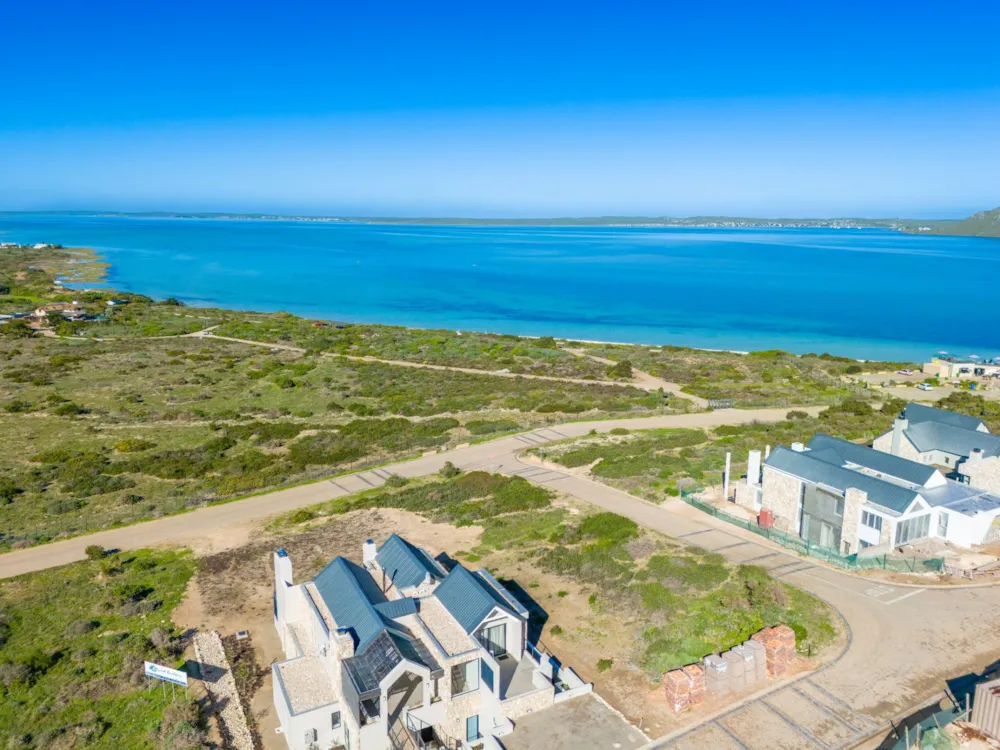 Vacant land sold in Shark Bay - LA1704945 Vacant land sold in Shark Bay - LA1704945