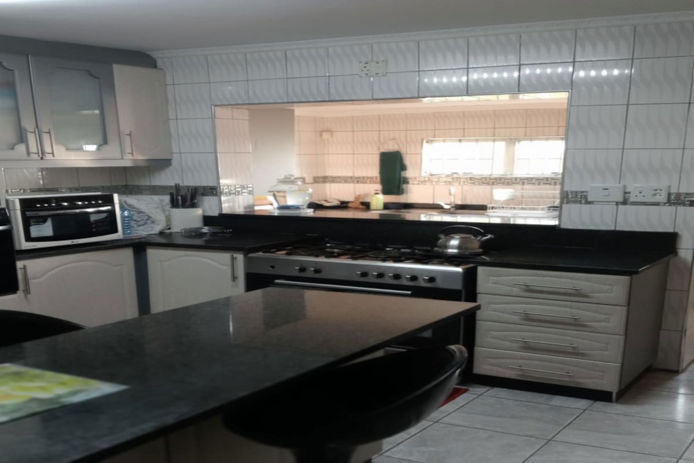 House for sale in Shallcross - 1WP1704481