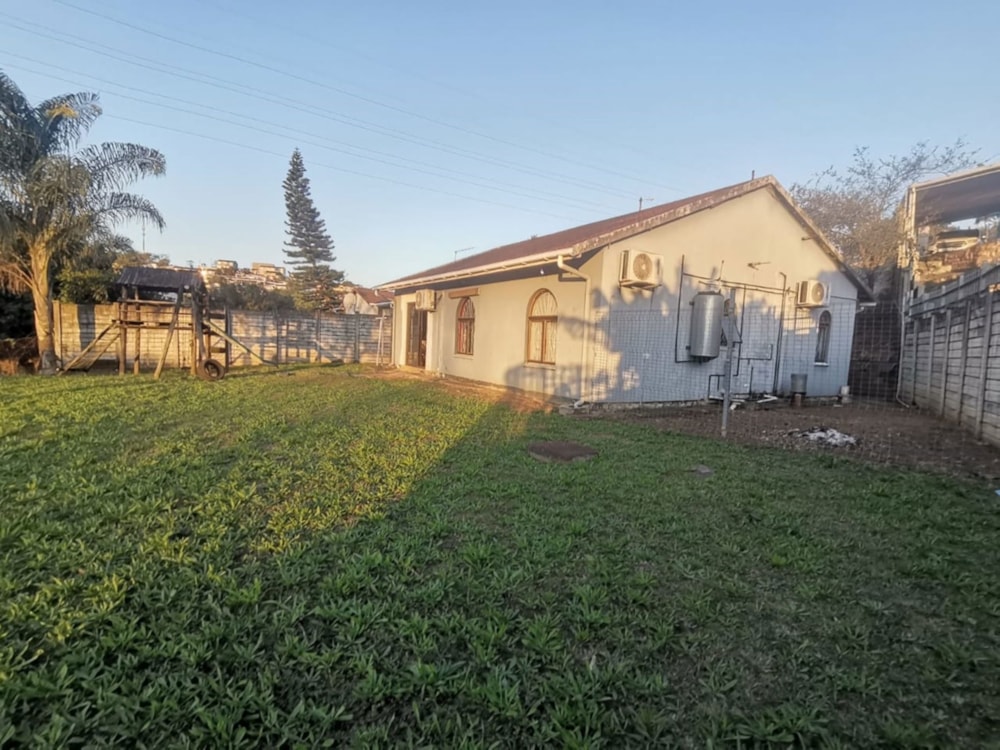 House for sale in Phoenix, KwaZulu-Natal - 1DA1704473