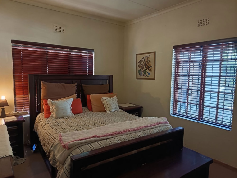 House sold in Oudtshoorn Central - 1OU1704824