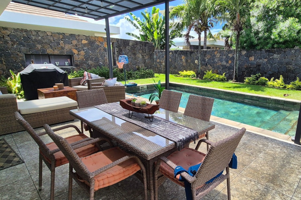 House for sale in Grand Baie, Grand Bay, Mauritius - MPR1704583