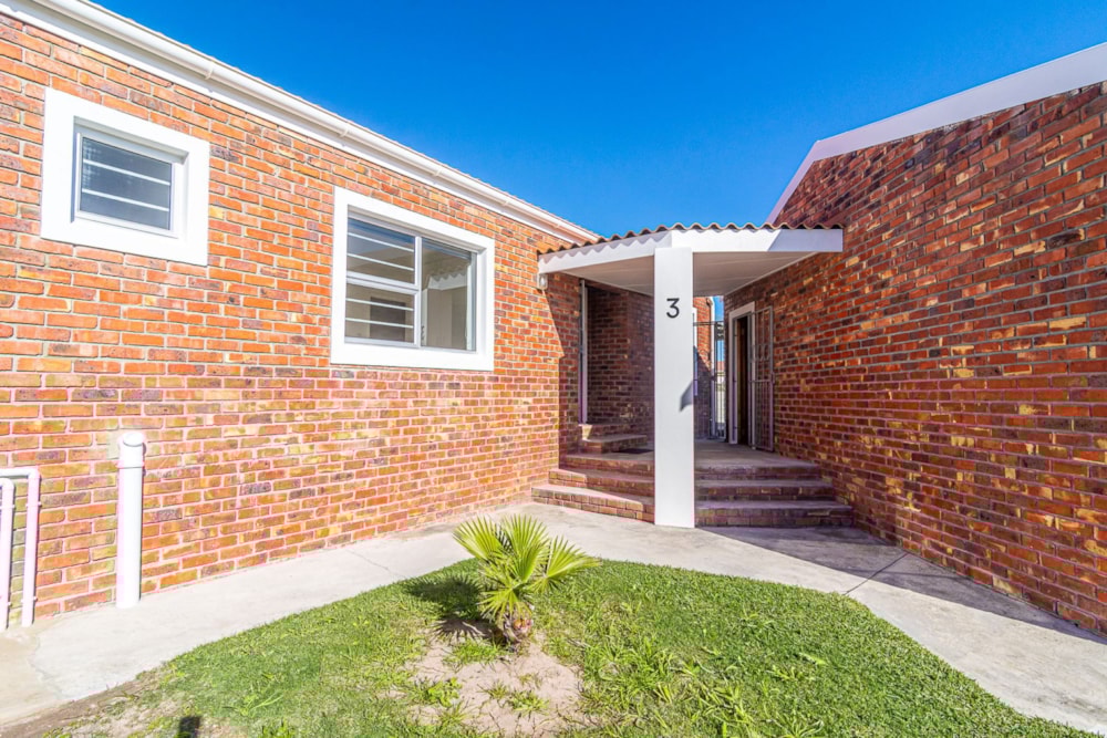 House let in Perlemoenbaai - 1SW1704609 House let in Perlemoenbaai - 1SW1704609