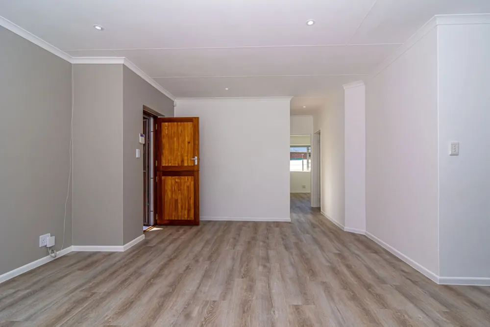 House let in Perlemoenbaai - 1SW1731184