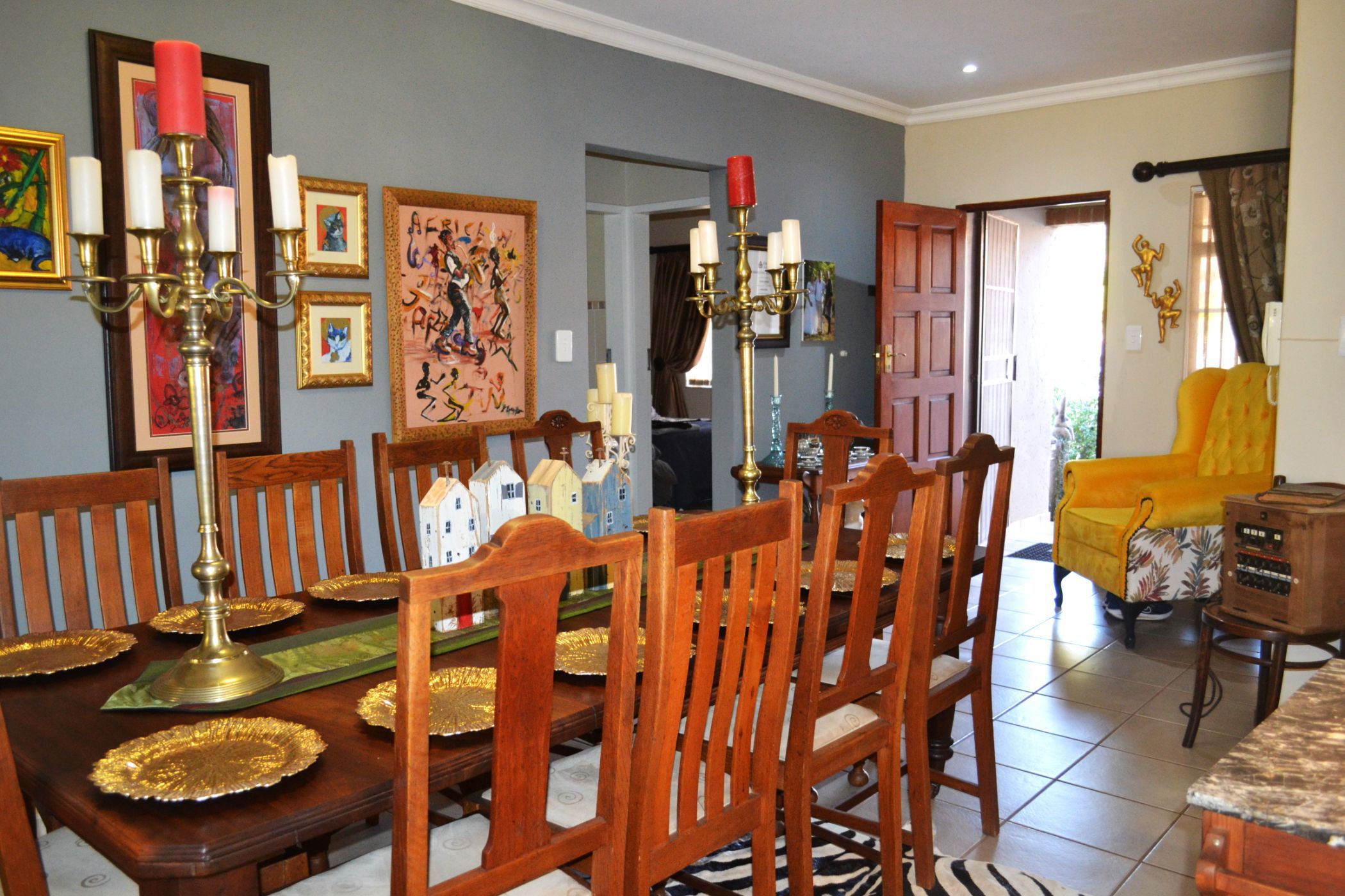 Security complex home for sale in Mookgopong (Naboomspruit) - 1MDM1704636