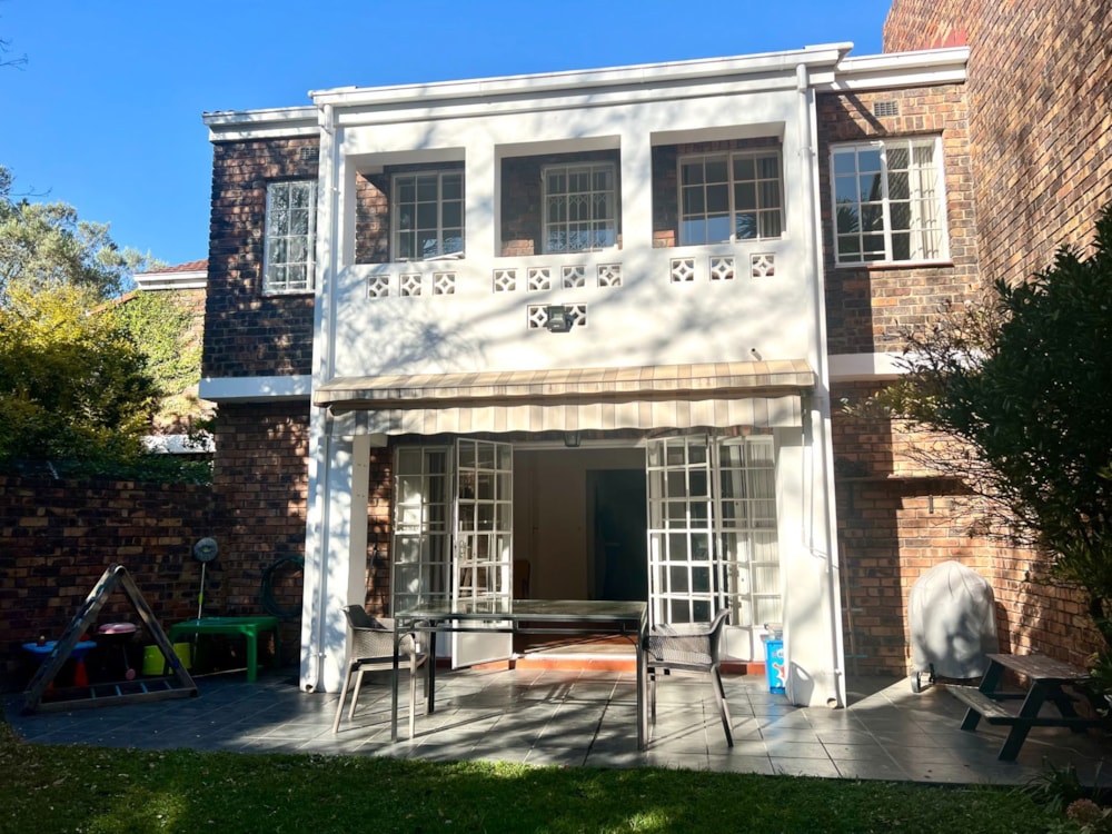 Cluster let in Morningside, Sandton - JBL1704635