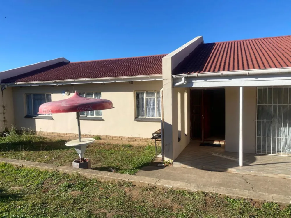 House for sale in Southernwood, Mthatha - 1MH1704785 House for sale in Southernwood, Mthatha - 1MH1704785