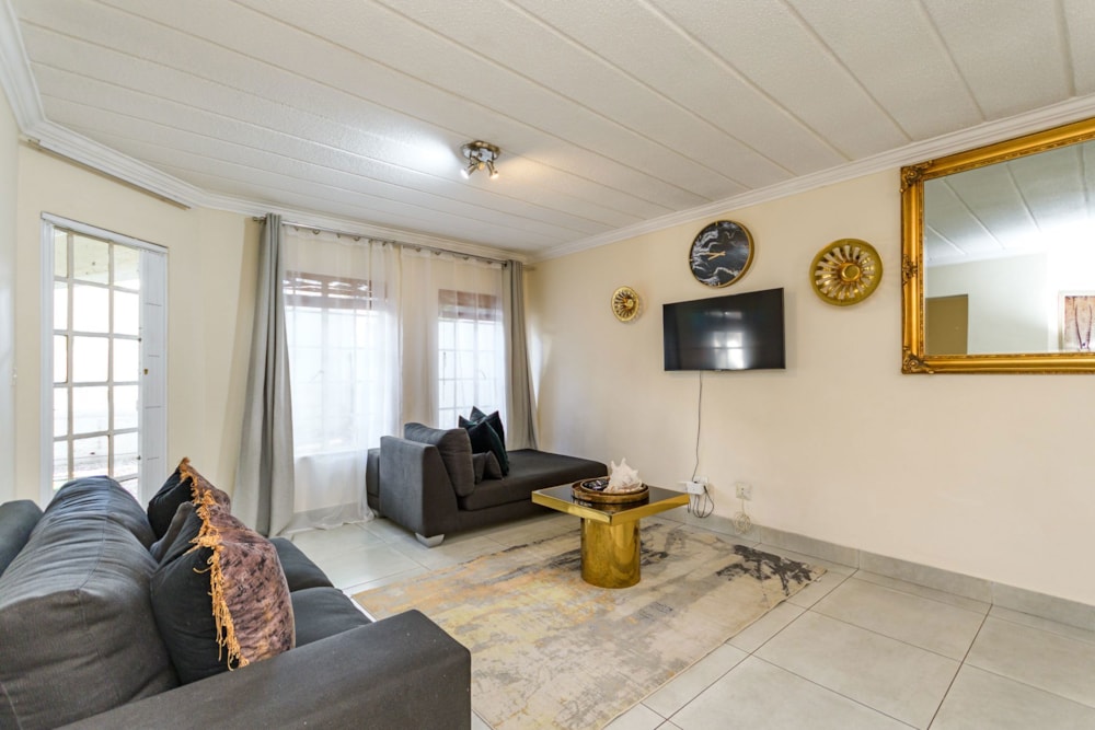 Apartment for sale in Morningside, Sandton - HP1704652 Apartment for sale in Morningside, Sandton - HP1704652