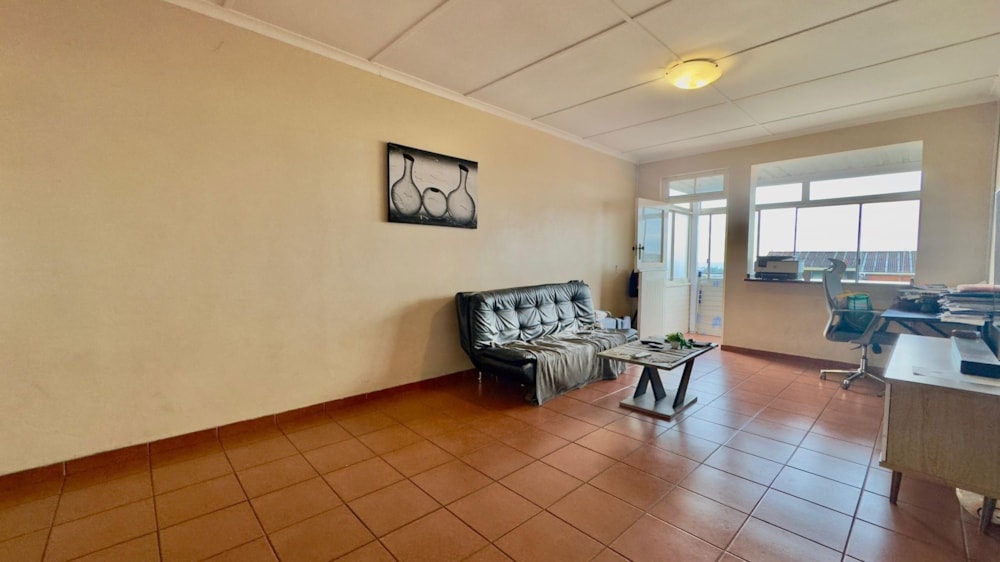 Apartment for sale in Morningside, Durban - 1DA1704657 Apartment for sale in Morningside, Durban - 1DA1704657