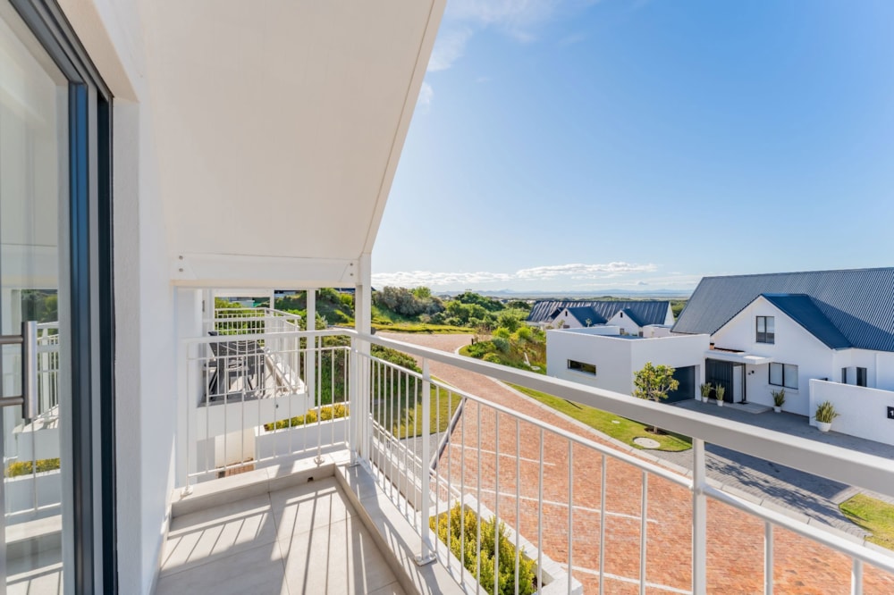 Apartment sold in St Francis Links - 1SA1705940