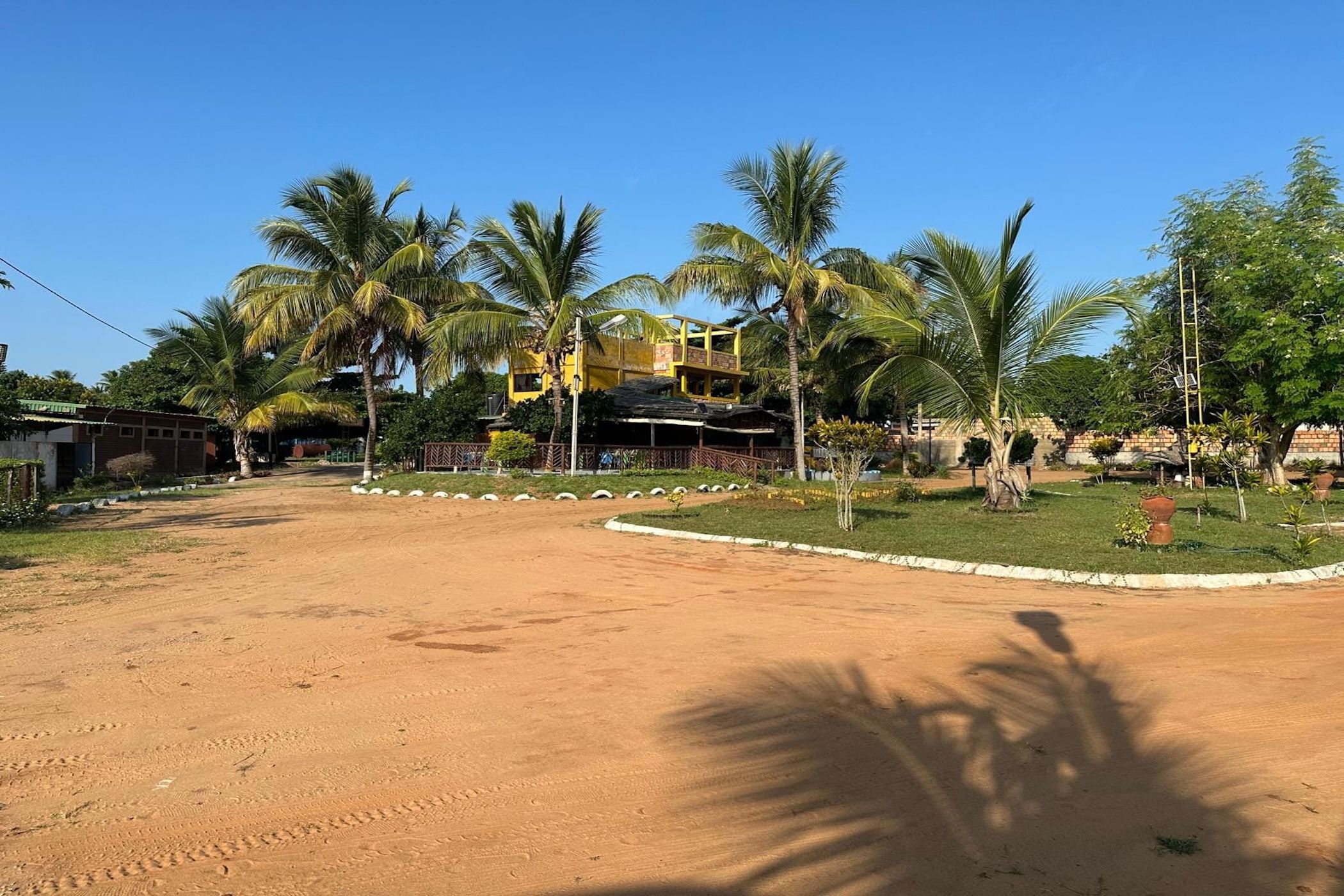 Bed & breakfast for sale in Chidenguele, Gaza, Mozambique - 3MQ1705111