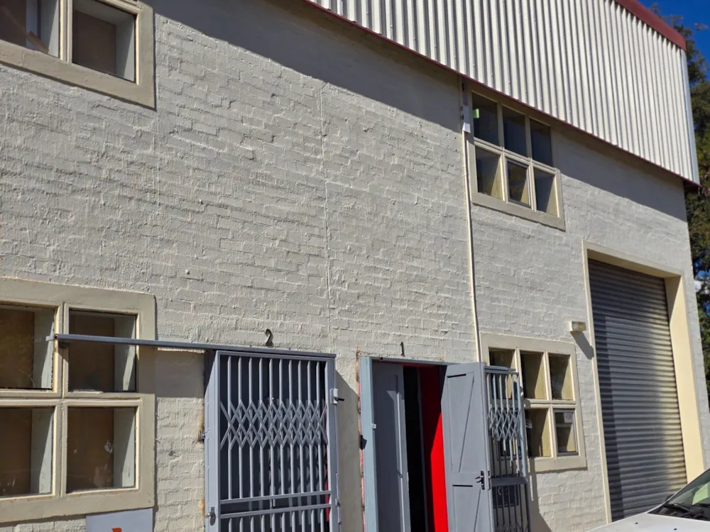 Commercial business let in Broadhurst industrial, Botswana - 3BO1719019