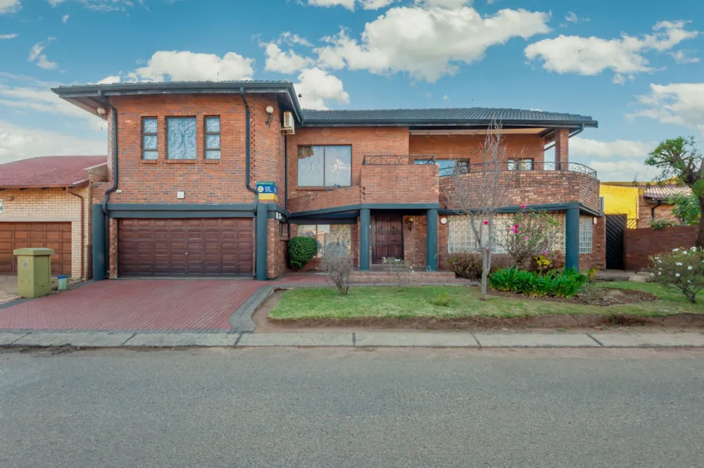 House sold in Zakariyya Park - 1GV1705008