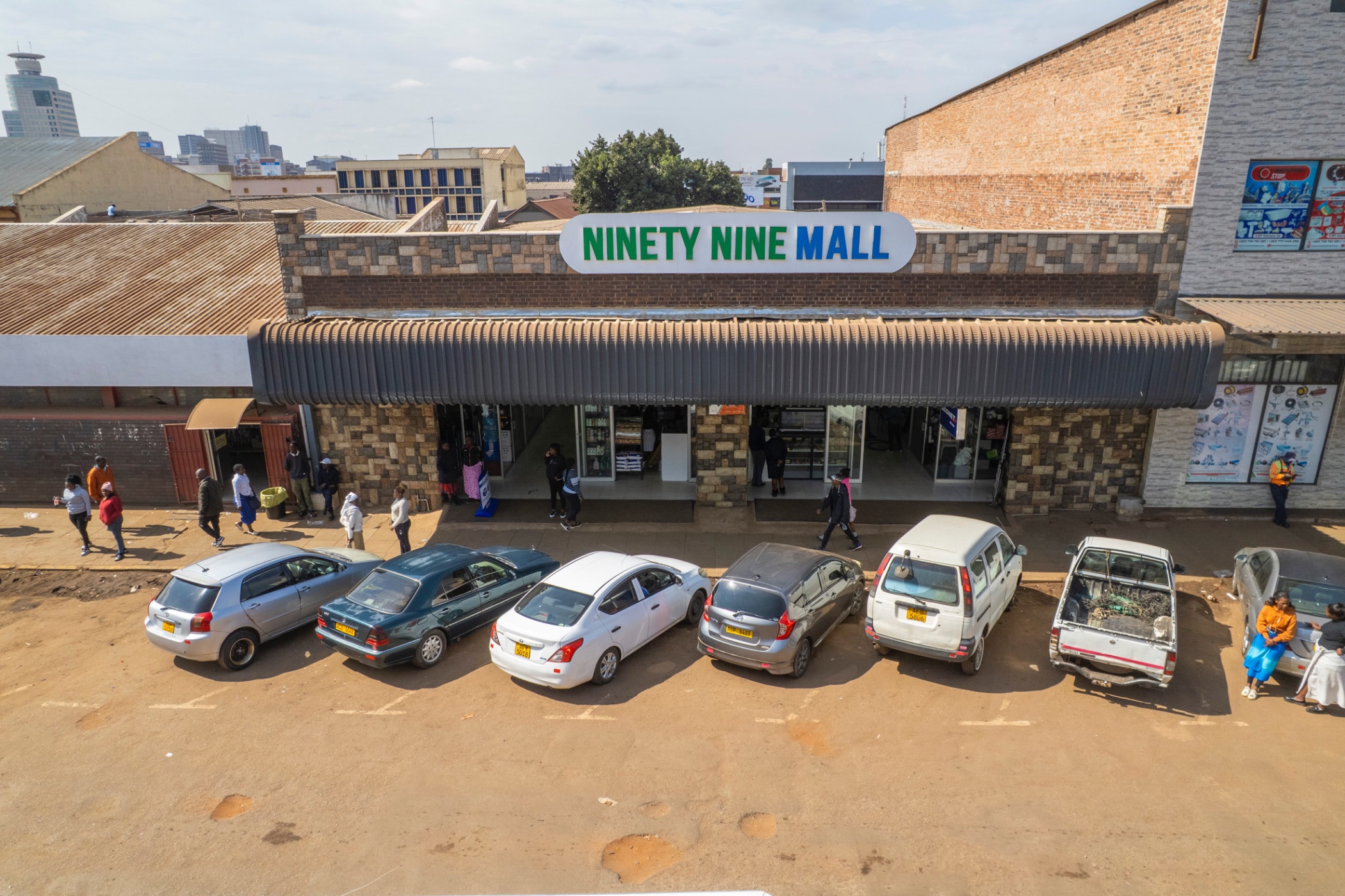 Commercial retail property for sale in Harare CBD, Zimbabwe - 3ZB1704786