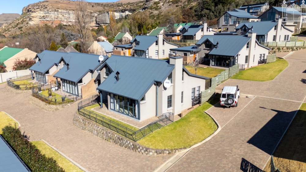 Townhouse sold in Clarens - 1CS1704819 Townhouse sold in Clarens - 1CS1704819