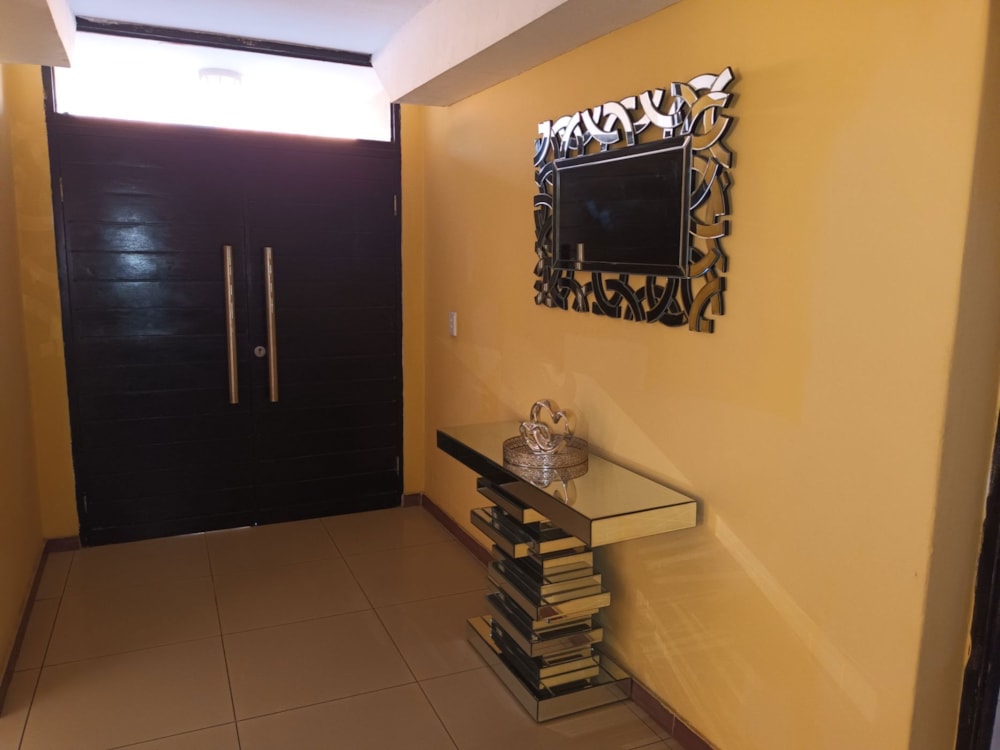 Double-storey house for sale in Sonneveld - 1BJ1705206 Double-storey house for sale in Sonneveld - 1BJ1705206