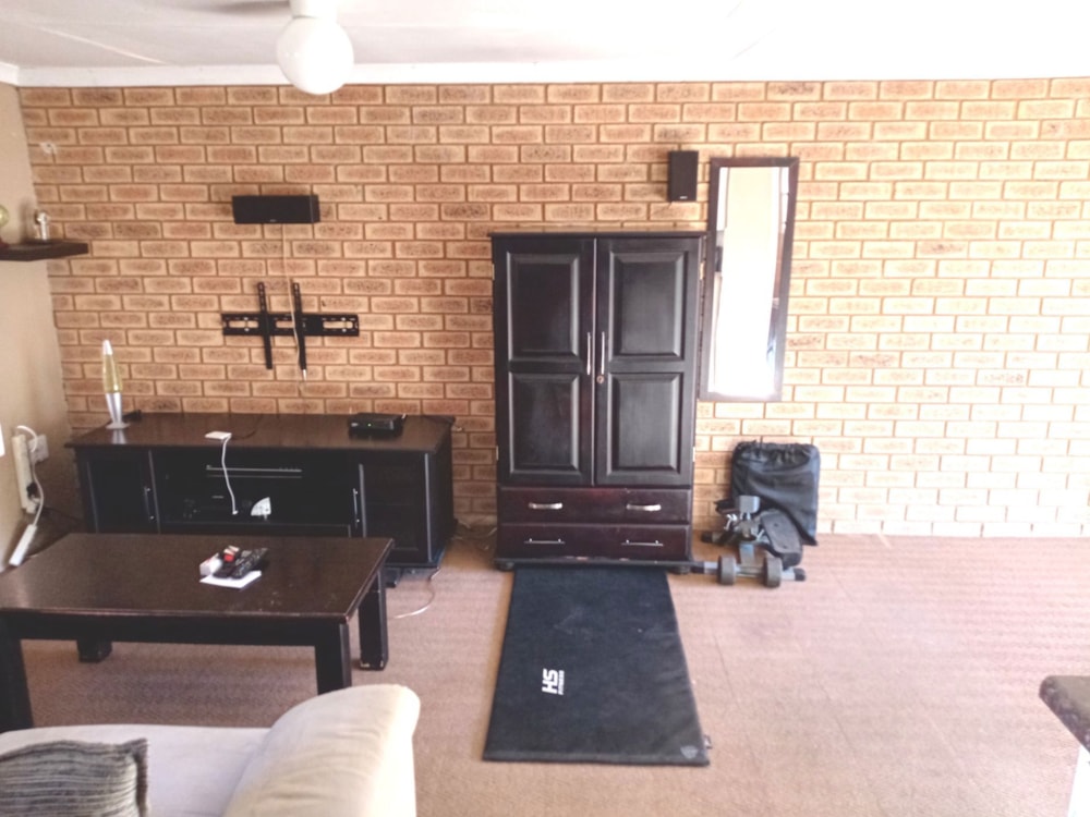 Bachelor apartment let in Safari Gardens - 1RU1704892 Bachelor apartment let in Safari Gardens - 1RU1704892