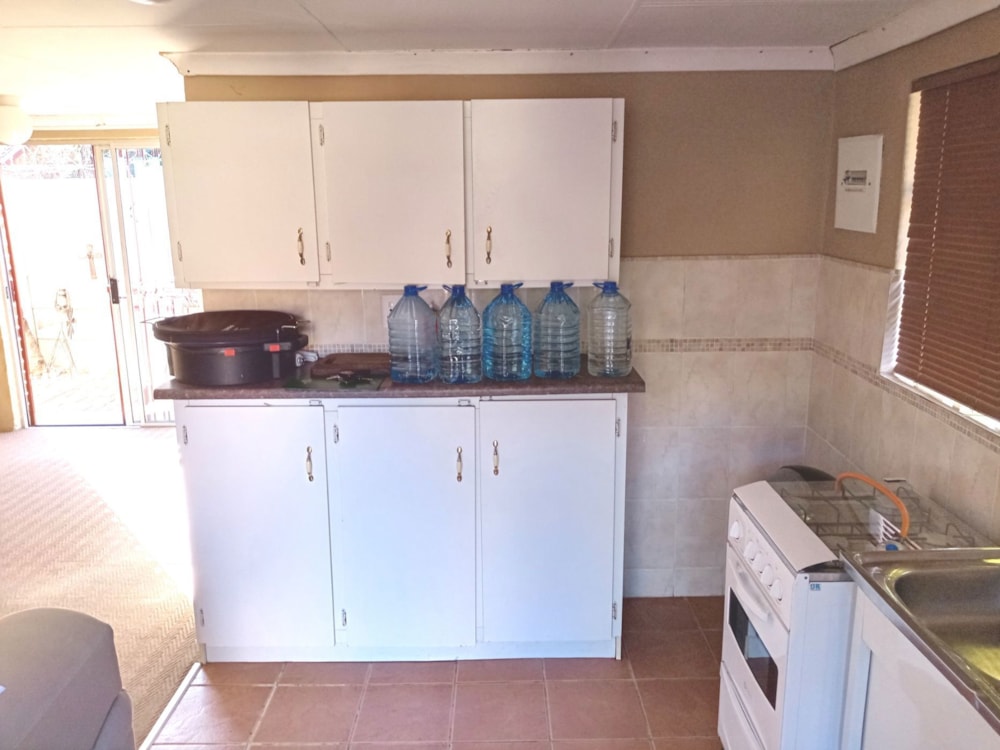 Bachelor apartment let in Safari Gardens - 1RU1704892 Bachelor apartment let in Safari Gardens - 1RU1704892