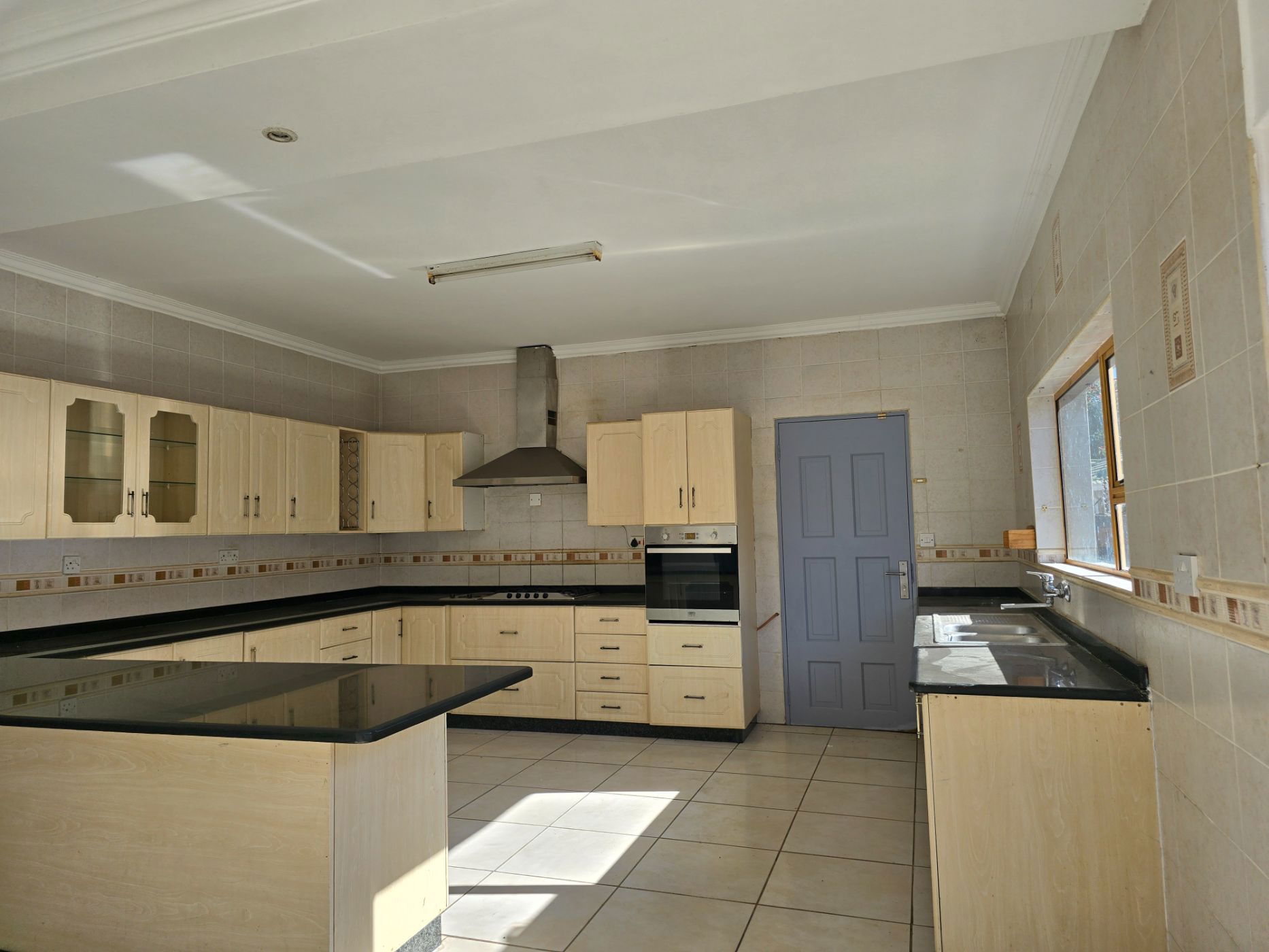 House for sale in Block 8, Botswana - 3BO1705049