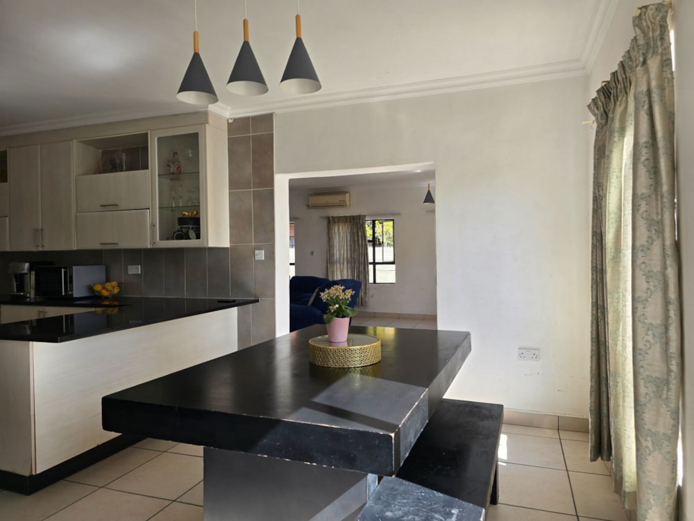 House for sale in Phase 4, Botswana - 3BO1705069 House for sale in Phase 4, Botswana - 3BO1705069