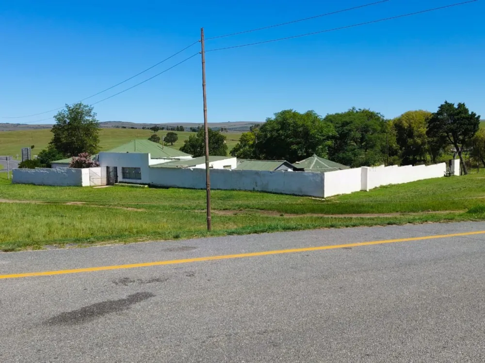Lifestyle property for sale in Cathcart, Eastern Cape - 1MH1705122 Lifestyle property for sale in Cathcart, Eastern Cape - 1MH1705122